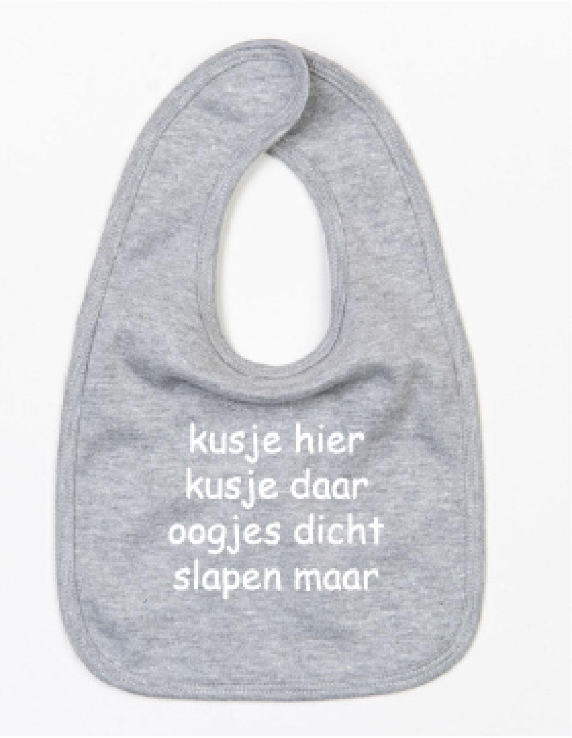 Slabbetje Kusje Hier Kusje Daar Grijs